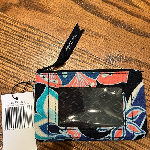 Vera Bradley Blue Lotus Flower Swirl Zip Coin / ID Case Wallet with Key Ring NWT - Picture 2 of 2